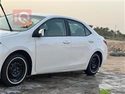 تۆیۆتا کۆرۆلا